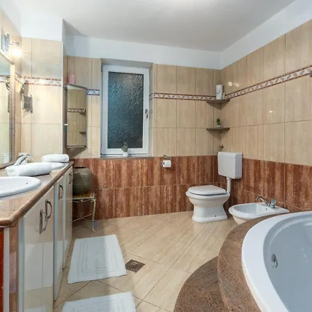 Dino By Rent Istria 아파트 *